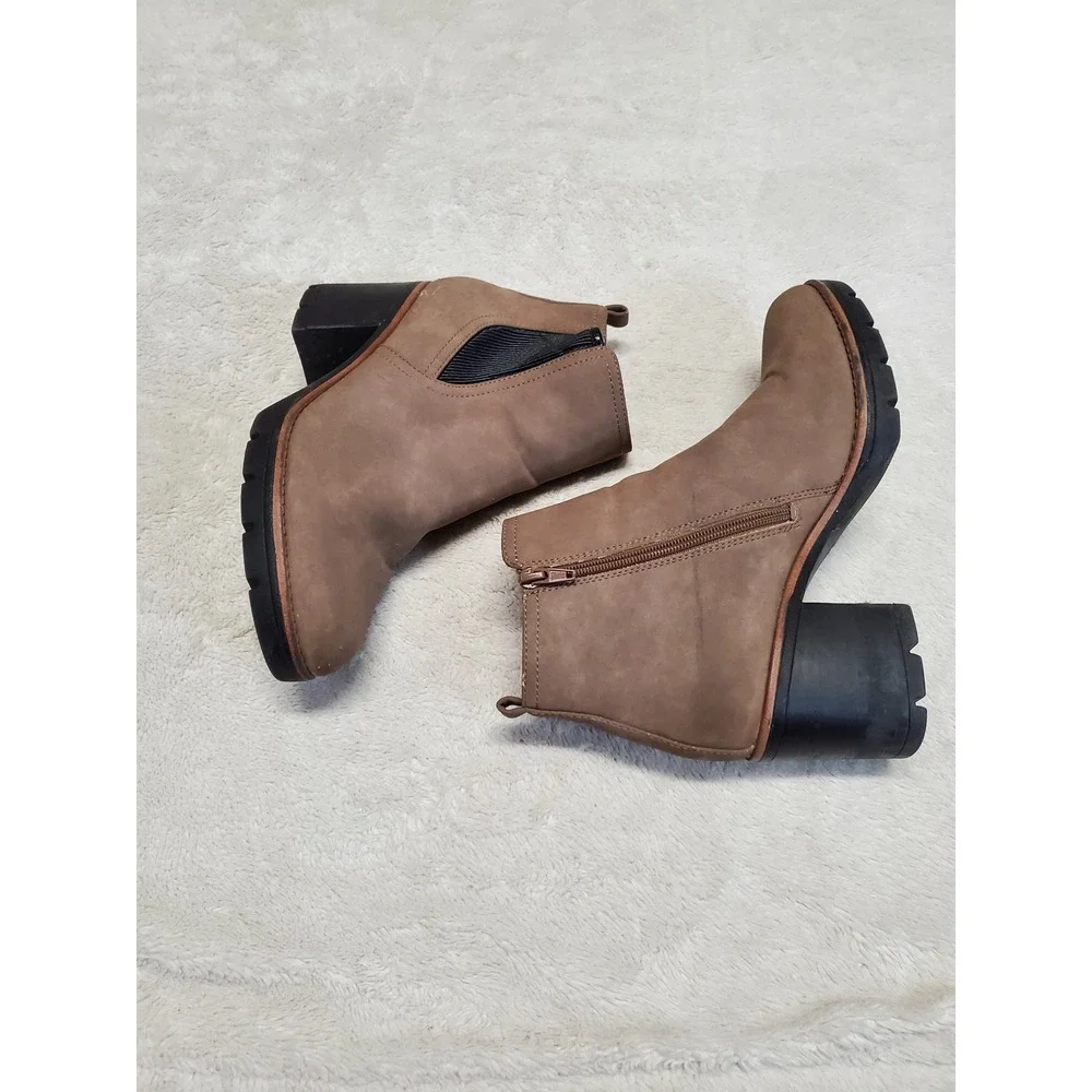 Naturalizer Greige Brown Gray Leather Ankle Heeled Boots 9.5 Classic Office